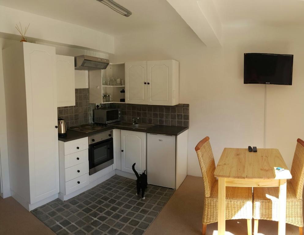 Two Door Cottage كيب تاون الغرفة الصورة